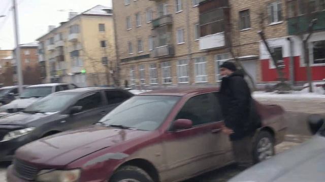 Гостиница Ермак 3* Сурикова 13. Красноярск. О преимуществах расположения. 01.01.2022.