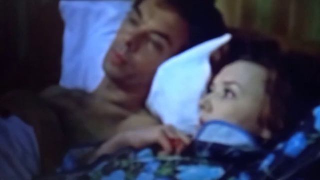 Песня в три аккорда. Молодость пройдет.(Е.Амирамов.) смотреть онлайн