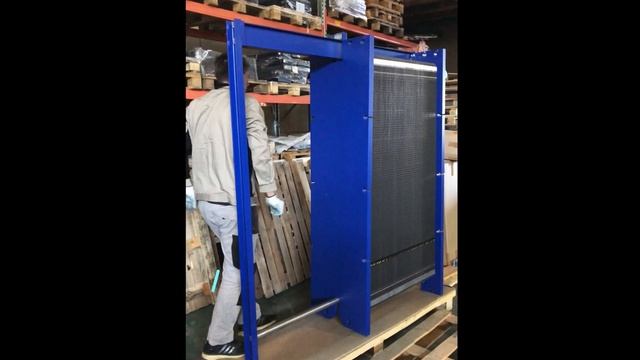 Процесс сборки пластинчатого теплообменника - производитель ООО "E8" смотреть онлайн