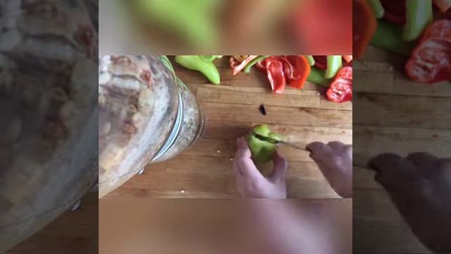 Как быстро почистить перцы смотреть онлайн