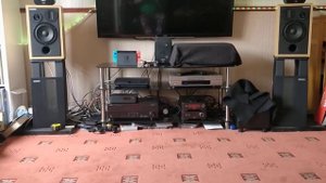 Rega brio/rega Apollo,kralk tdb6 playing London grammar