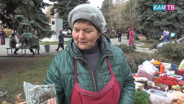 В Каменке прошла традиционная Покровская ярмарка смотреть онлайн