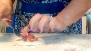 Беляши с мясом. Как лепить беляши