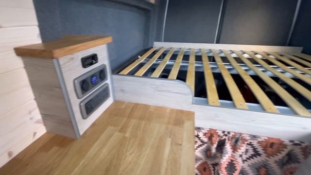 Vw Crafter mini van tour PULL OUT RACK & TOILET смотреть онлайн