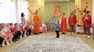 Утренник в детском саду. Праздник осени.