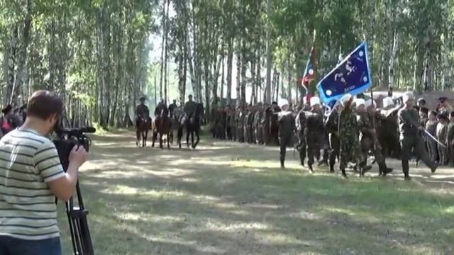 Видео песни орленок. Песня орлёнок орлёнок взлети выше солнца текст. Видео песни орленок. Орлёнок белогвардейская песня. Саша юденков бдх.