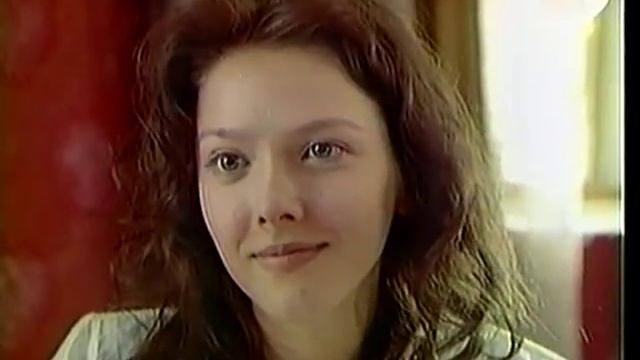 Ты стоишь одна у парапета(Всё будет хорошо) смотреть онлайн