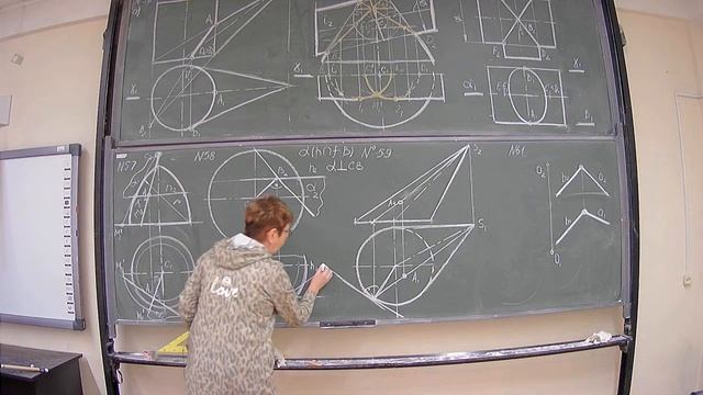 Начертательная геометрия. Плоскости, касательные к поверхностям. Задача 59 смотреть онлайн