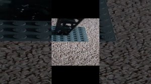 Лего телебашня за 1 доллар и за 10 долларов