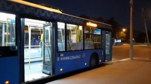 Автобус МАЗ-203.069 следует по маршруту 405