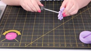 Blade Saver Thread Cutter by Purple Hobbies (Sewing Notion Demo)