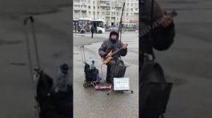 Уличный музыкант Питера! Весна 2022.