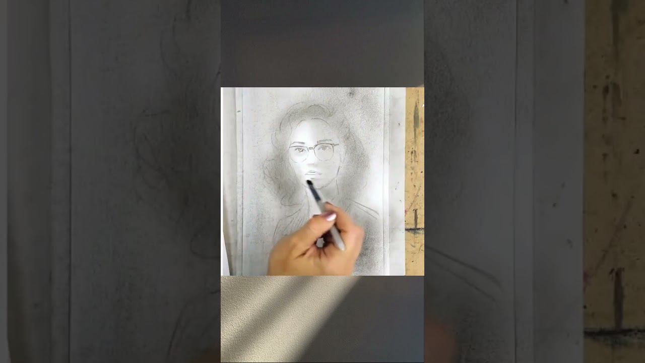 Портрет девушки в очках #рисуйсомной #творчество #art #портрет