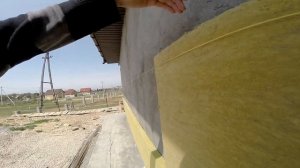 Утепление дома каменной ватой снаружи, процесс монтажа и крепление утеплителя, отделка дома