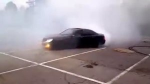 Mercedes Benz E55 AMG (w211 5.5L) DRIFT