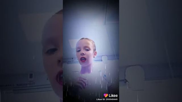 ГРУСТНЫЙ ДЕНЬ смотреть онлайн