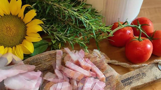 ТУШЕНАЯ КВАШЕНАЯ КАПУСТА ПО-ДОМАШНЕМУ. Что приготовить из обычной квашеной капусты....