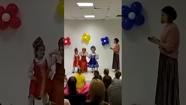 Василисы Премудрые (Выступление Маши Букановой). смотреть онлайн