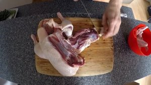 Как разделать утку Running Cheff