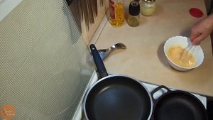 Омлет с томатным соком.