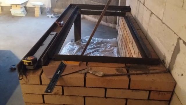 Пристенный большой камин смотреть онлайн