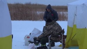 Рыбалка в Казахстане - ловля воблы со льда