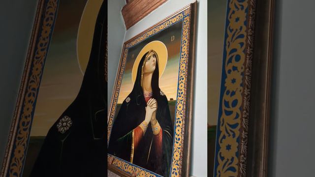 Святые иконы на стене висят, и прямо в душу грешную глядят, покайся брат и измени сегодня же судьбу смотреть онлайн