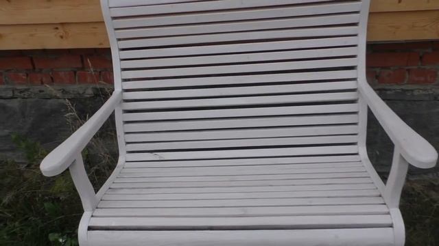 Белая морилка антисептик Акватекс - результат покраски лавочки смотреть онлайн