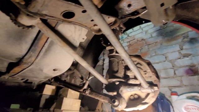 Subaru.Дисковые тормоза взамен барабанных. Подготовка к свапу на полный привод. #субару #импреза смотреть онлайн