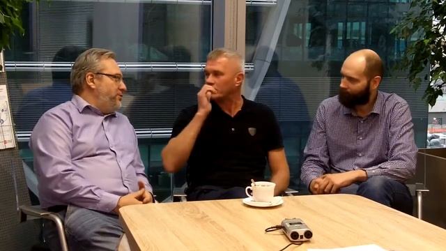 Нефть, Сбер, Газ.... Обзор с Константином Гринькиным смотреть онлайн