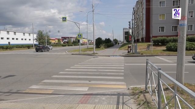 Участковый в Сургуте спас двухлетнего малыша, который сбежал из садика смотреть онлайн