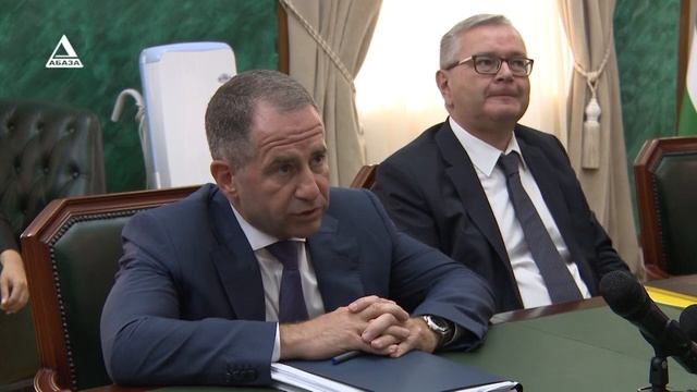 Дефицит бюджета, энергетика и готовность объектов капитального строительства. смотреть онлайн