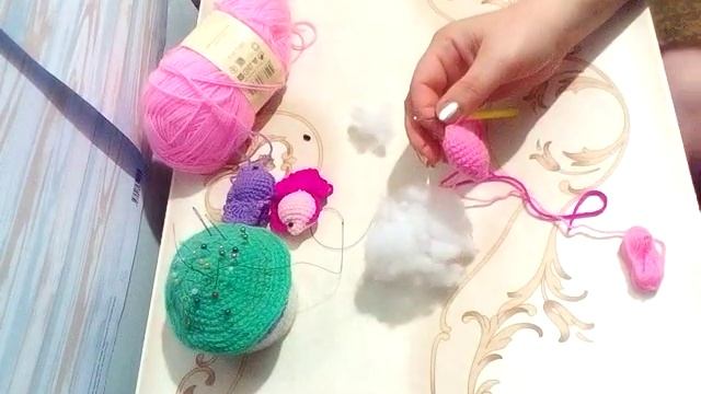 Как связать, золотую рыбку. Мастер класс рыбки ? смотреть онлайн