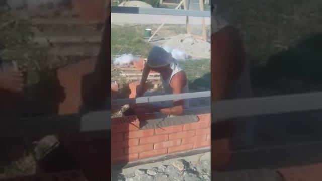 Завершение кладки забора смотреть онлайн