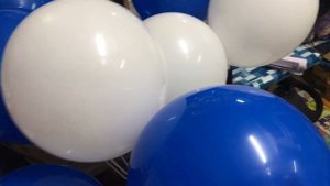 How to use balloon pump and tie a balloon #PARTYculars