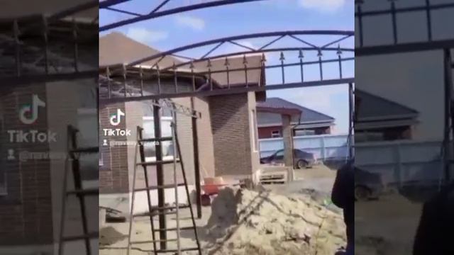 Навес из металлопрофиля. #навесбатайск#навесаксай#навесростов#арочный навес#воротакованые#