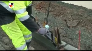 машина для укладки бордюрных камней BORDURMATIC