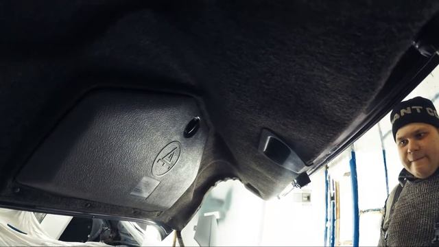 Антикор багажника c Dinitrol ML и нанесение воска на крышу Сборка багажника BMW e34 540 Часть 4