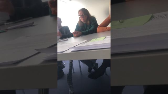 Аптека Невис сливает сотрудника. Деревня Новосаратовка улица рабочая дом 6.