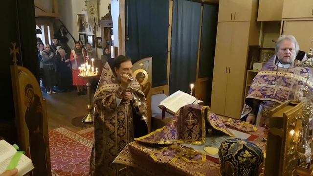 Вечери Твоея тайныя – литургия Великого четверга 25.04.19 смотреть онлайн