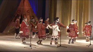 8. Сюжетный подражательный танец «Чайка».