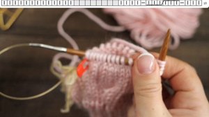 Варежки ДЛЯ НОВИЧКОВ! ? - вяжем БЕЗ клина для большого пальца - Зимние детские варежки спицами