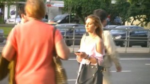 знакомство с девушкой на остановке