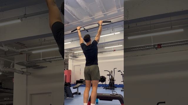 Scapular pull