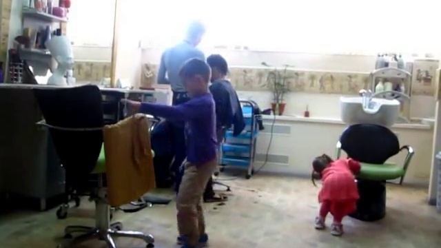 Синички в парикмахерской смотреть онлайн