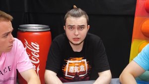 Мой друг ВОРУЕТ КОЛПАЧКИ С МАШИН! *7 СЕКРЕТОВ Пашки Ширяева*