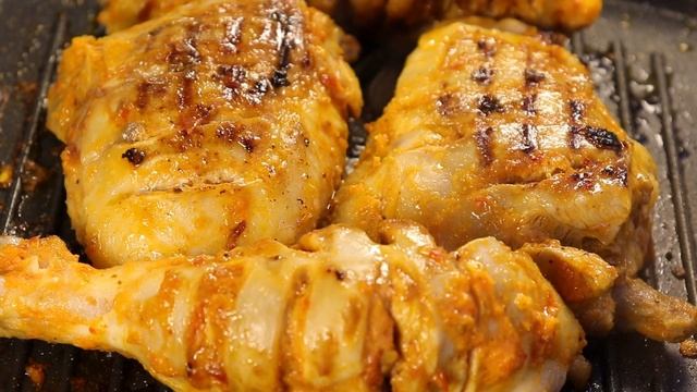 Сочная курочка с дымком! Куриный шашлык на кухне! Супер способ! + Отличный маринад! смотреть онлайн