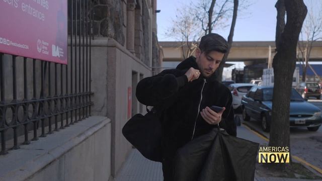 Following an Argentinean tango team on their quest to win the World Cup смотреть онлайн