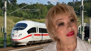 Римма Николаева "Билет на электричку" (Музыка и слова Ирины Скибиной)