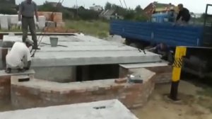 Монтаж плит перекрытия ПК и ПНО кран манипулятором.